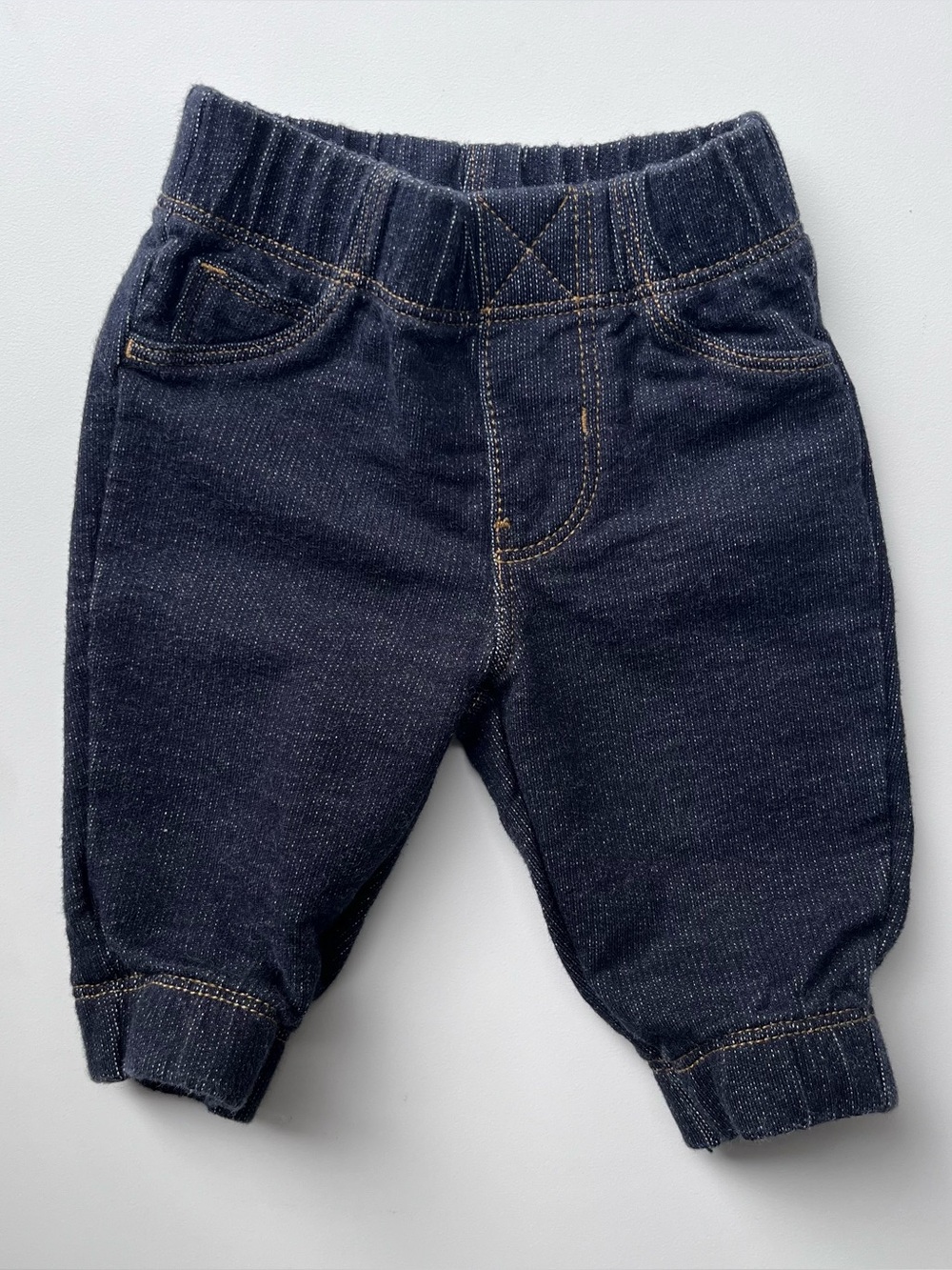 3/$10 CARTERS Baby boy pants 3m
